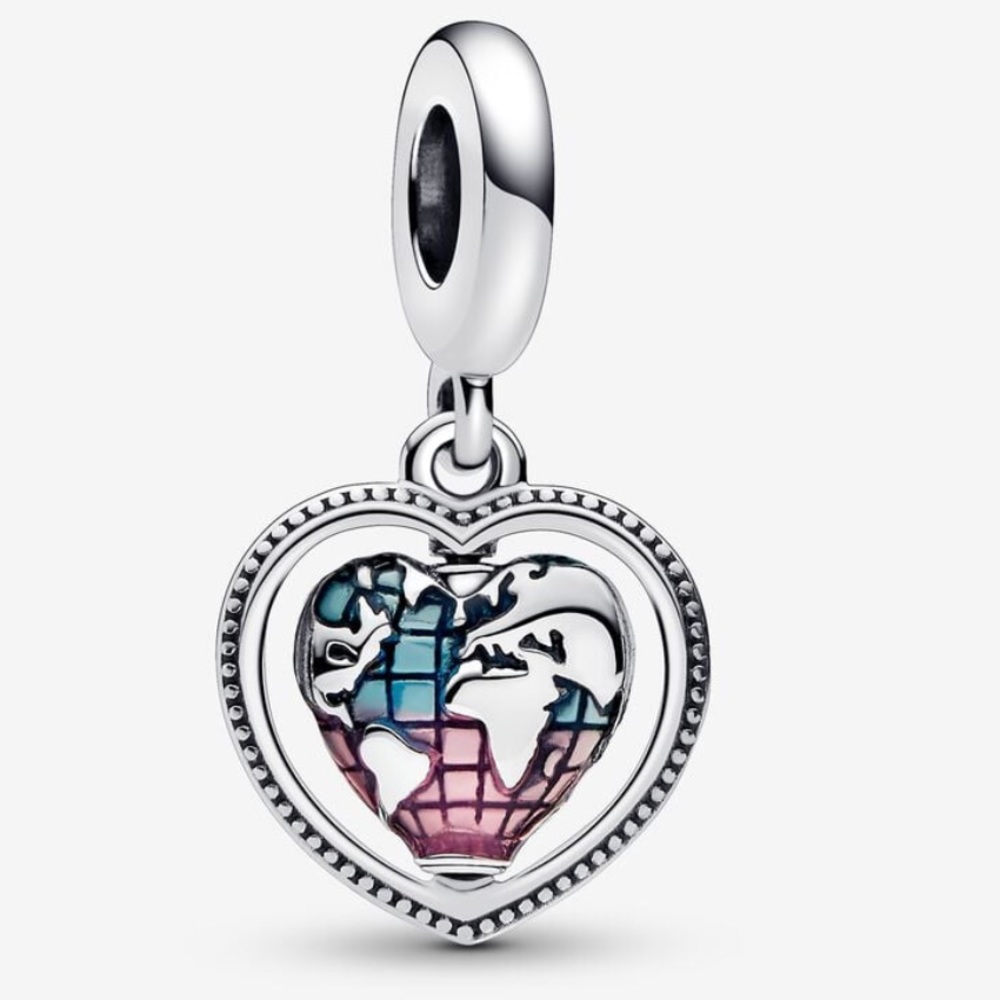 NWT Pandora Family Spinning Heart Globe Charm